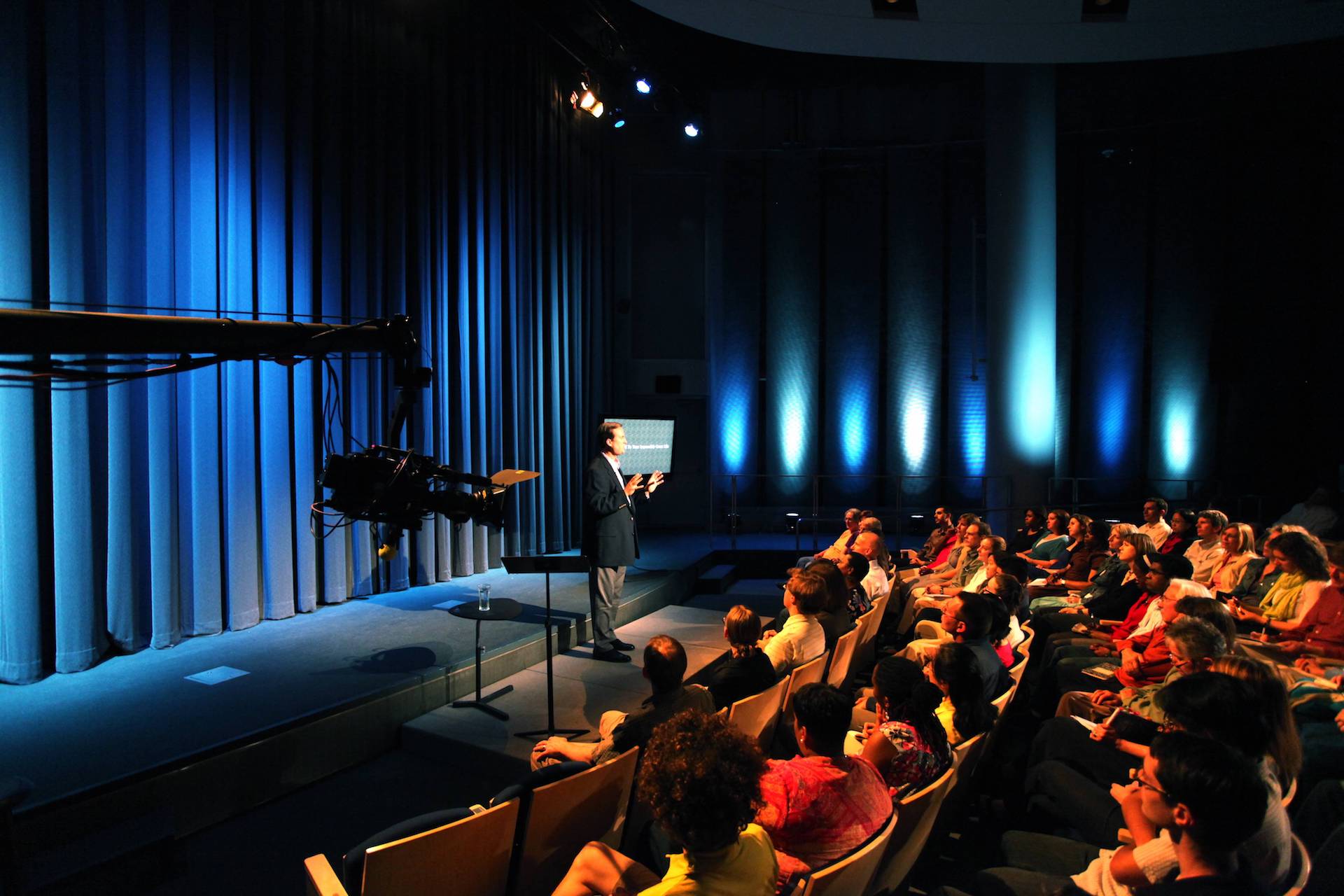 img YF_WGBH_Yawkey_Atrium_Theater